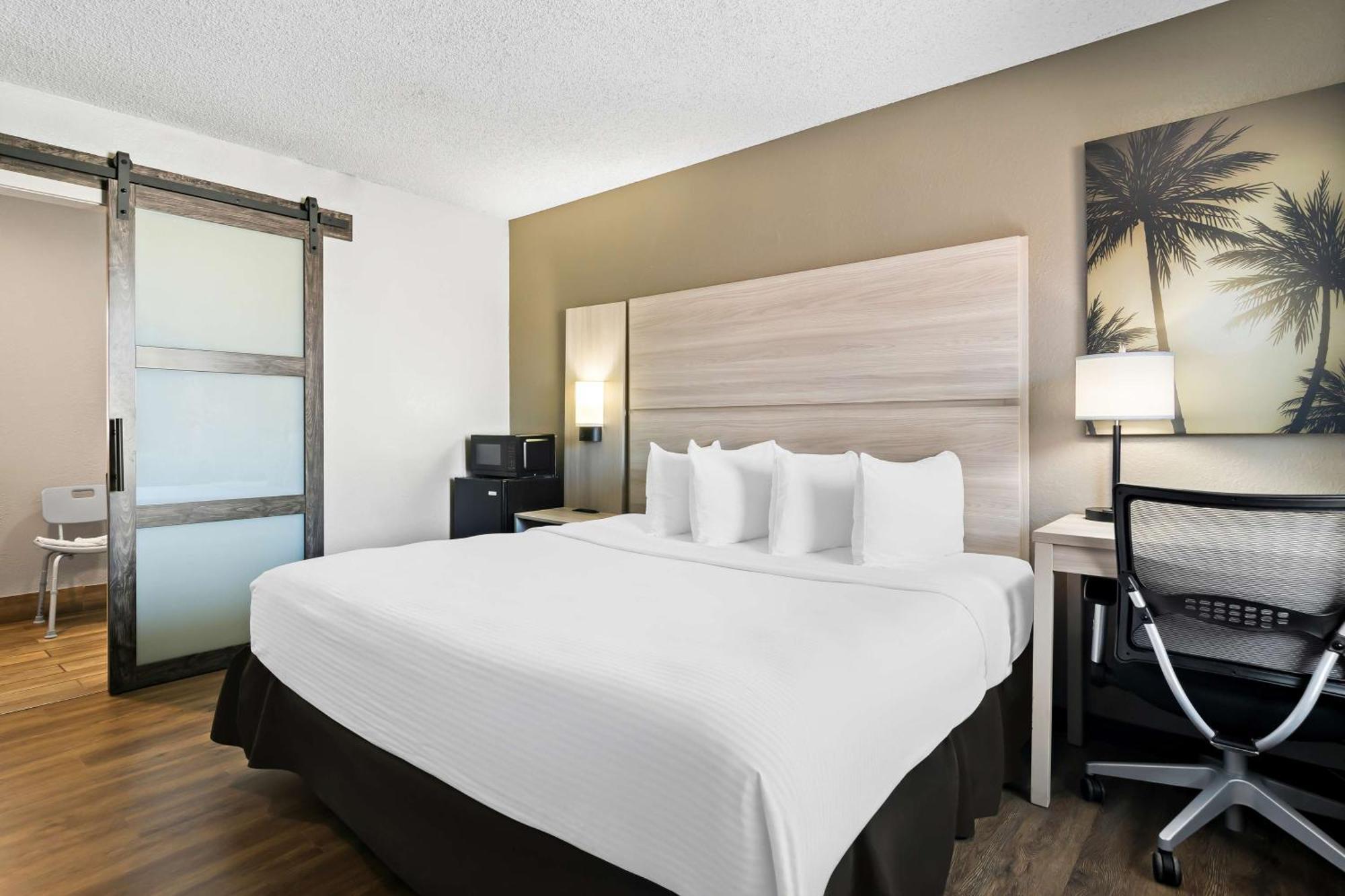 Best Western The Oasis At Joplin Bagian luar foto