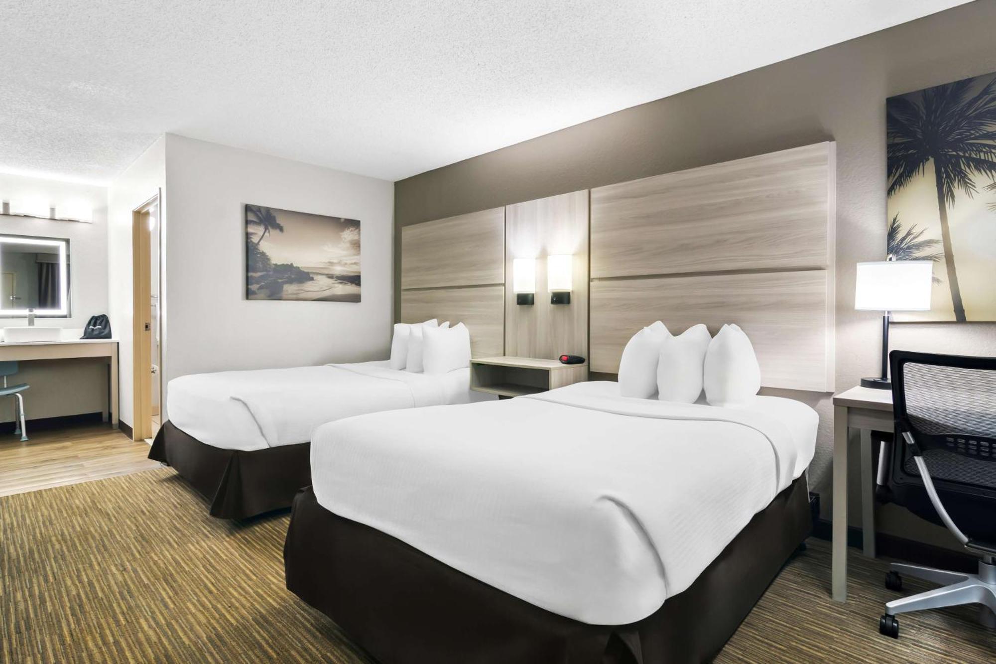 Best Western The Oasis At Joplin Bagian luar foto